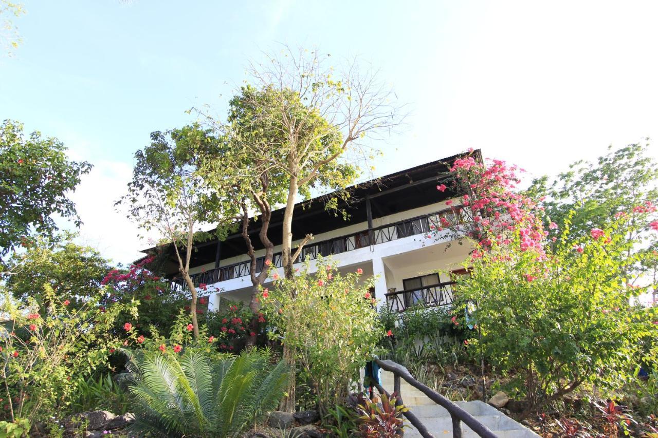 Discovery Island Resort Coron Eksteriør bilde