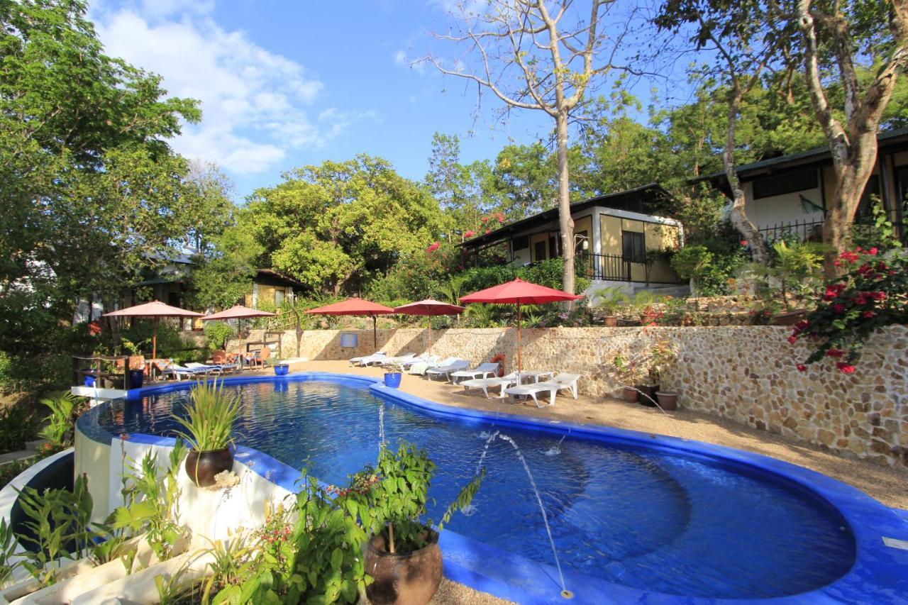 Discovery Island Resort Coron Eksteriør bilde